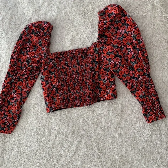 🌸Zara | Floral Print Top - Picture 3 of 4